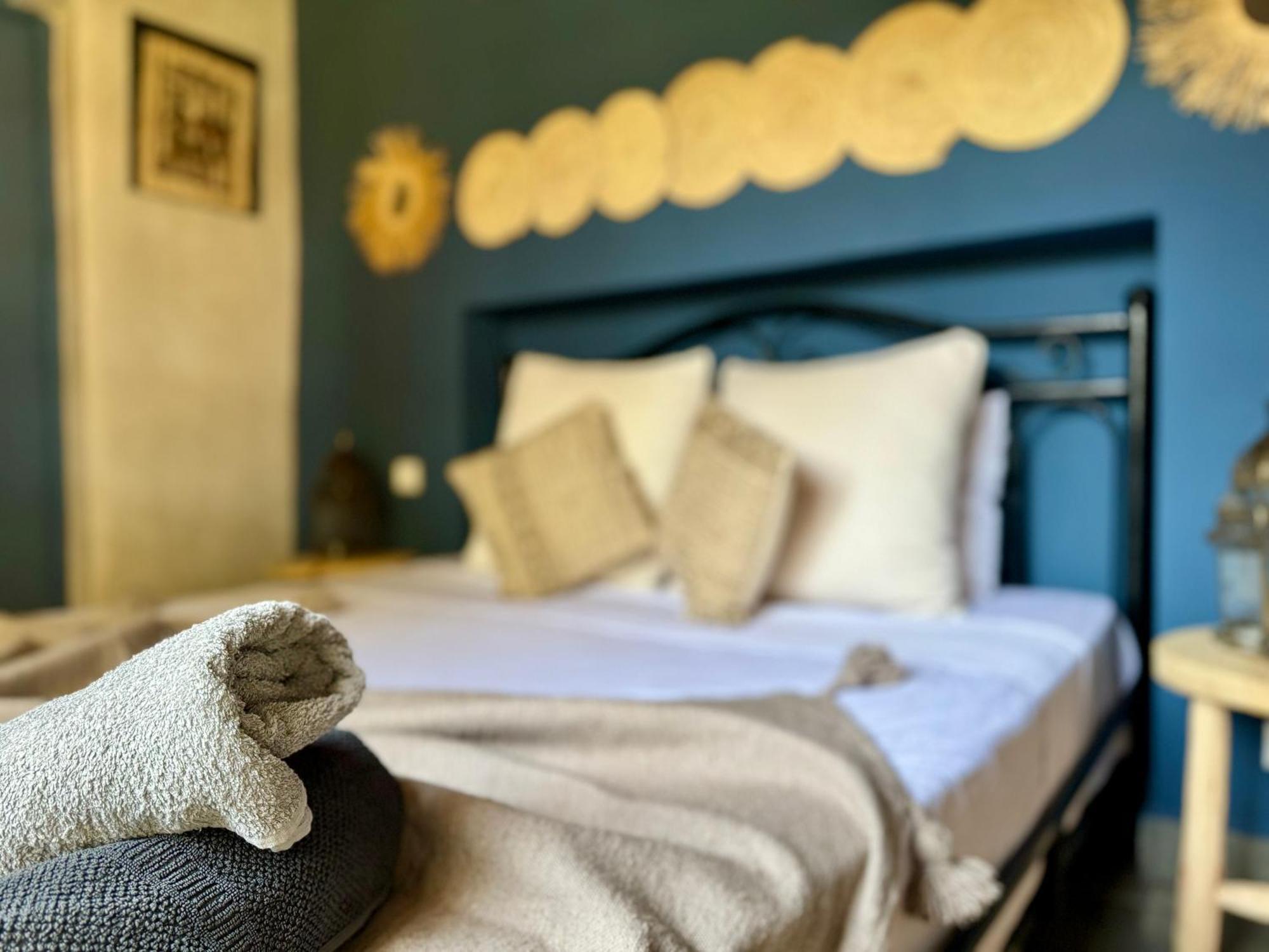 Jenny Lynn Hotel Tazrou Kültér fotó