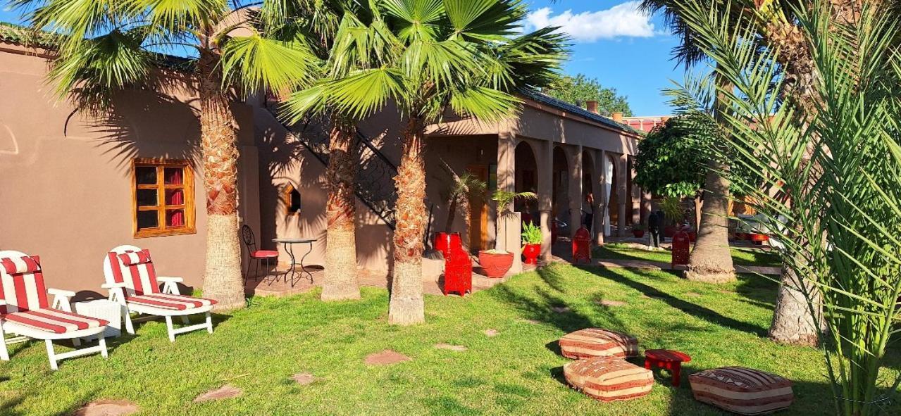 Jenny Lynn Hotel Tazrou Kültér fotó