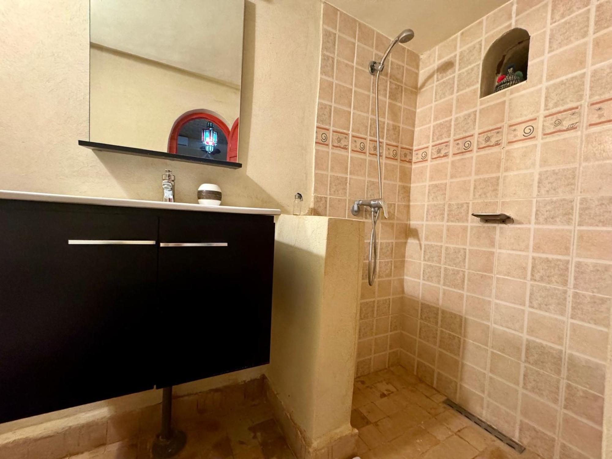 Jenny Lynn Hotel Tazrou Kültér fotó
